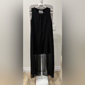 Elegant Black Maxi Dress